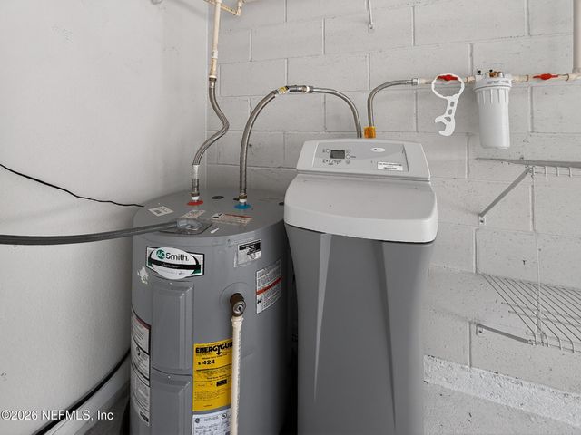 9080 SWEET TREE Trail, Jacksonville, FL 32256