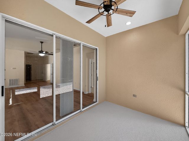 9080 SWEET TREE Trail, Jacksonville, FL 32256