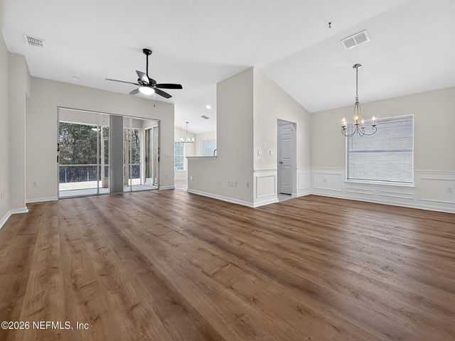 9080 SWEET TREE Trail, Jacksonville, FL 32256