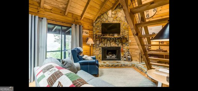 79 Laurel Ridge Way, Blue Ridge, GA 30513