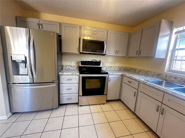 1810 NE 29TH PLACE, Ocala, FL 34479