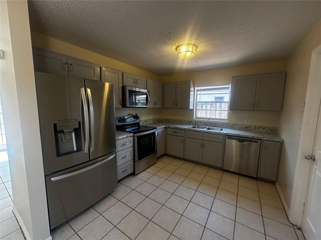 1810 NE 29TH PLACE, Ocala, FL 34479