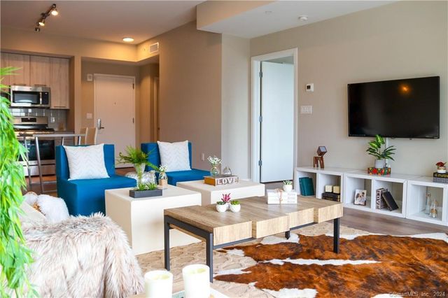 880 Pacific Street 340, Stamford, CT 06902