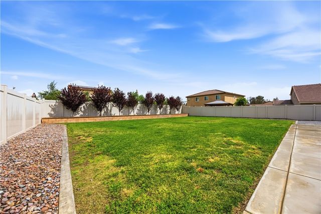 28410 Pinon Court, Winchester, CA 92596
