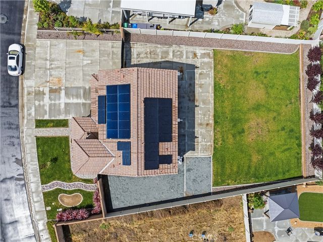 28410 Pinon Court, Winchester, CA 92596