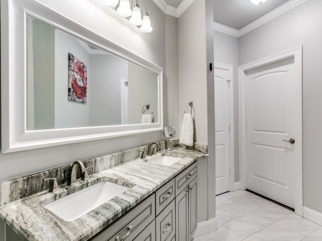 507 E Dallas Road, Grapevine, TX 76051
