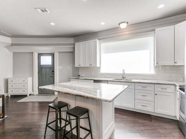 507 E Dallas Road, Grapevine, TX 76051