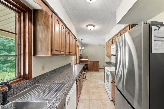 8593 Wiese Road, Brecksville, OH 44141