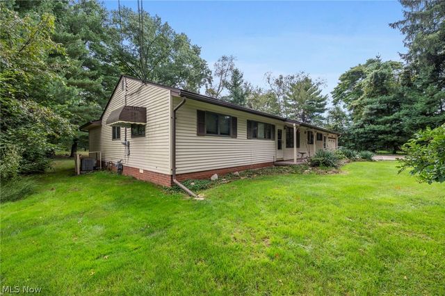 8593 Wiese Road, Brecksville, OH 44141