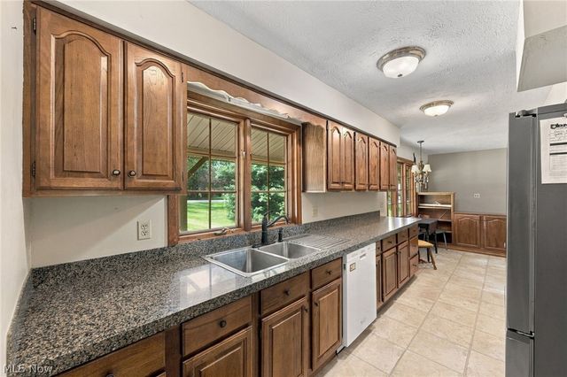8593 Wiese Road, Brecksville, OH 44141