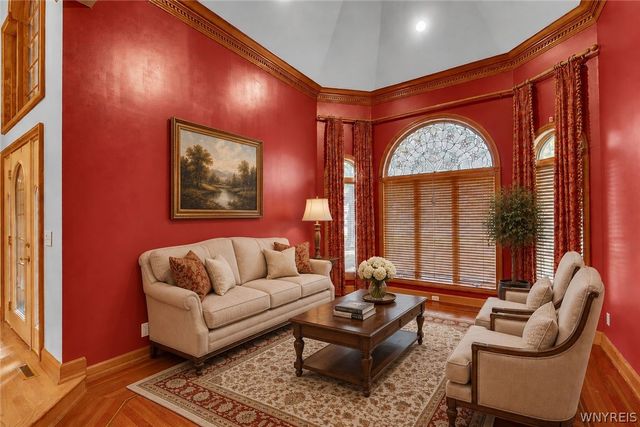 9683 Cobblestone Drive, Clarence, NY 14031