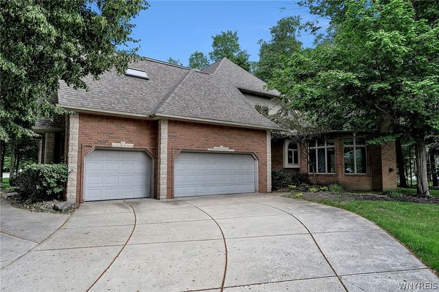 9683 Cobblestone Drive, Clarence, NY 14031