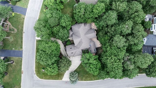 9683 Cobblestone Drive, Clarence, NY 14031