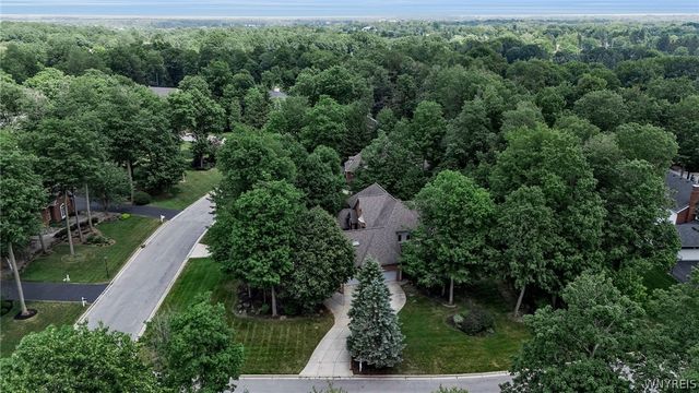 9683 Cobblestone Drive, Clarence, NY 14031