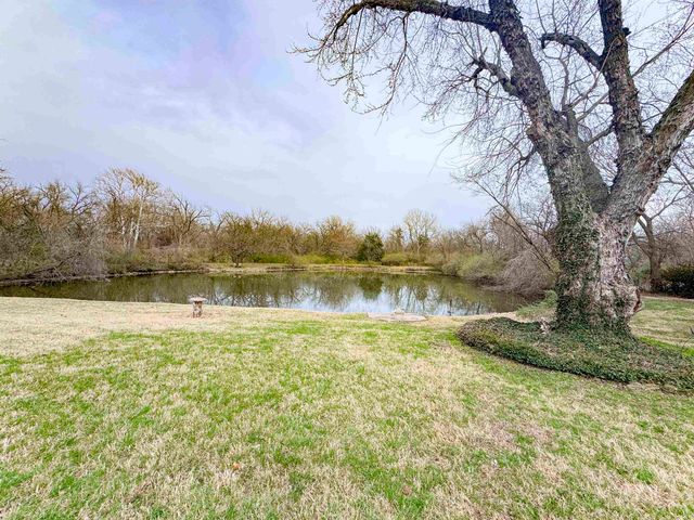 1222 S Lark Ln, Wichita, KS 67209