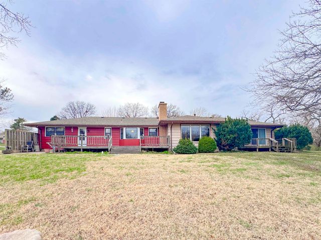 1222 S Lark Ln, Wichita, KS 67209