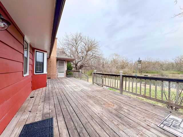 1222 S Lark Ln, Wichita, KS 67209