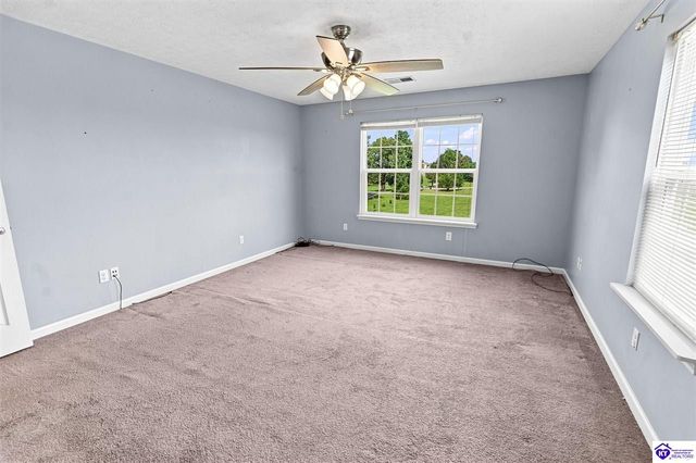 239 County Pond Road, Vine Grove, KY 40175