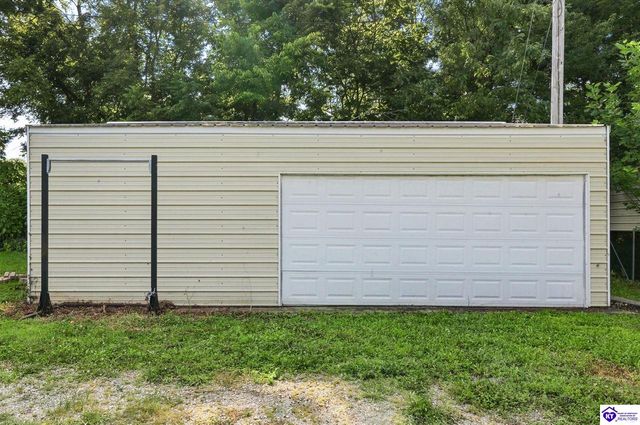 239 County Pond Road, Vine Grove, KY 40175