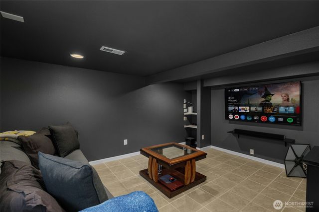1532 Naval Avenue, Bremerton, WA 98312