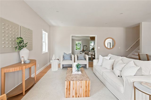 11 Juniper Street, Barrington, RI 02806