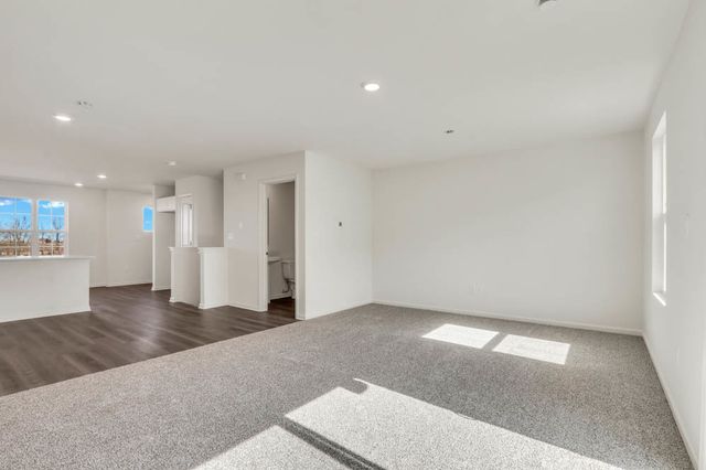 2644 Arrowhead Drive, Pingree Grove, IL 60140