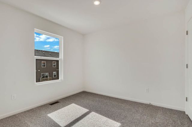 2644 Arrowhead Drive, Pingree Grove, IL 60140