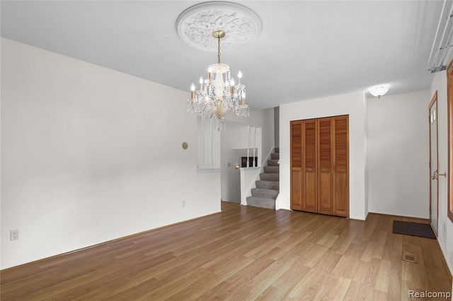2814 Burgess Hill Drive, Waterford, MI 48329