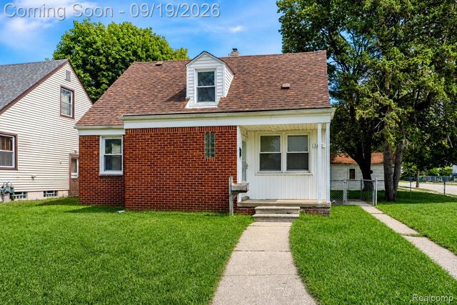 3851 Madison Street, Dearborn, MI 48124