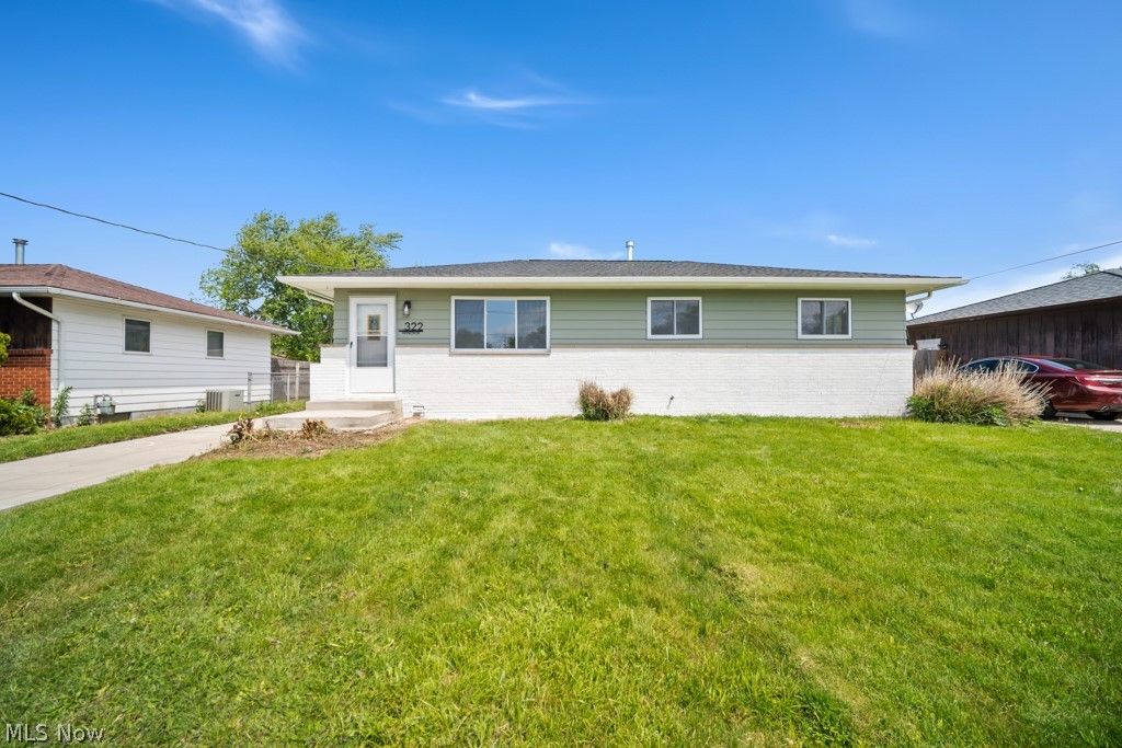 322 Windsor Drive, Elyria, OH 44035