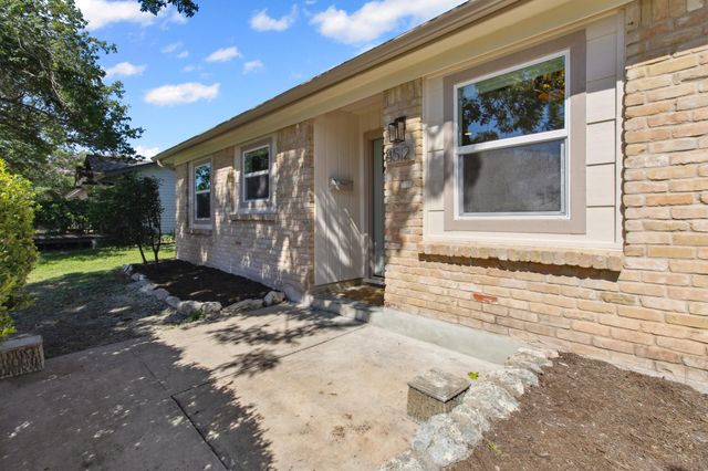 8512 New Hampshire DR, Austin, TX 78758