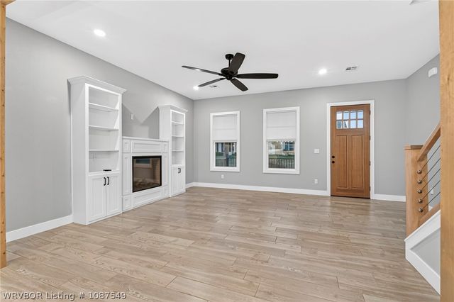 1914 Ebbing Loop, Barling, AR 72923