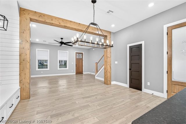 1914 Ebbing Loop, Barling, AR 72923