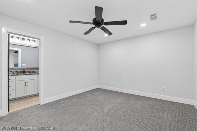 1914 Ebbing Loop, Barling, AR 72923