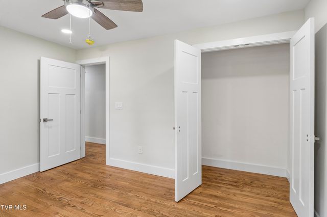 1303 Peterson Place, Johnson City, TN 37601
