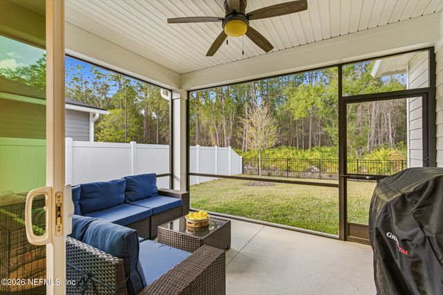 160 SPRUCE HILL Point, St. Johns, FL 32259