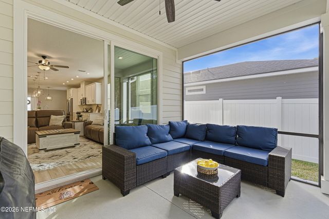 160 SPRUCE HILL Point, St. Johns, FL 32259