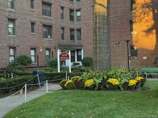 112-25 34th Avenue 2D, Corona, NY 11368