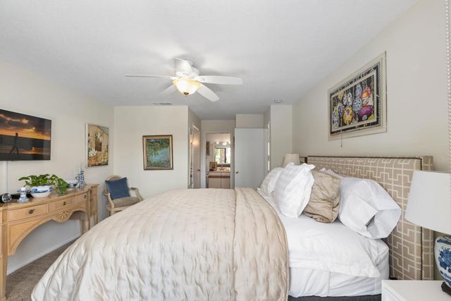 150 Willow Lake Drive, Palm Desert, CA 92260