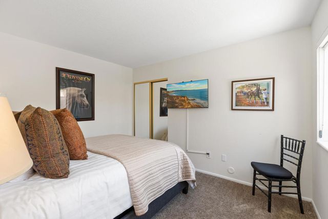 150 Willow Lake Drive, Palm Desert, CA 92260