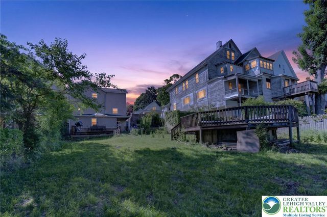 212 North Bromley Avenue, Scranton City, PA 18504