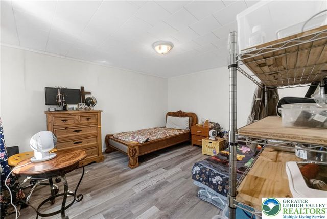 212 North Bromley Avenue, Scranton City, PA 18504