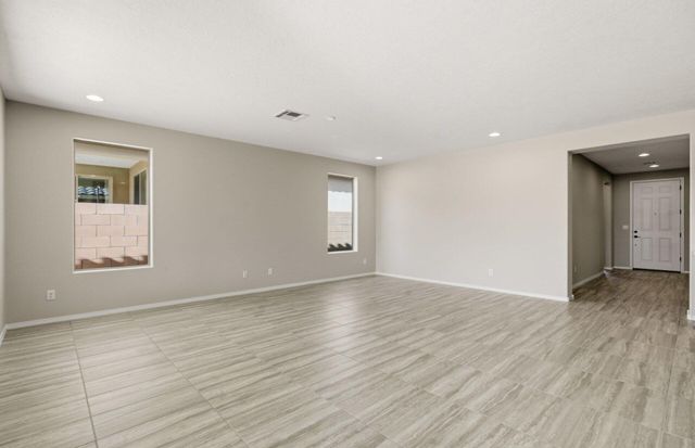 940 Turquesa Loop SE, Rio Rancho, NM 87124