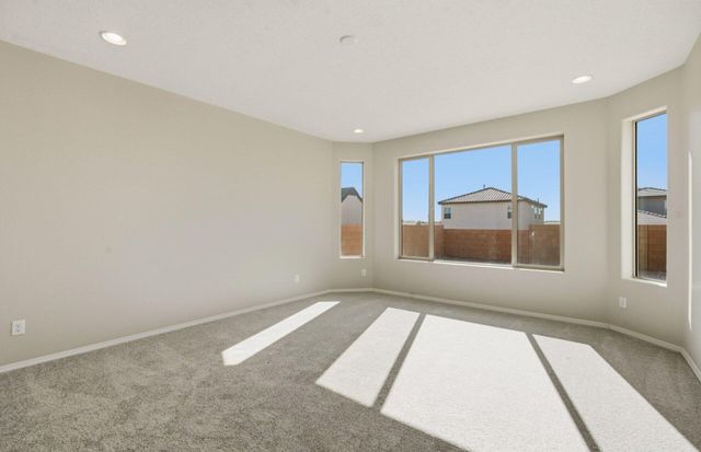 940 Turquesa Loop SE, Rio Rancho, NM 87124