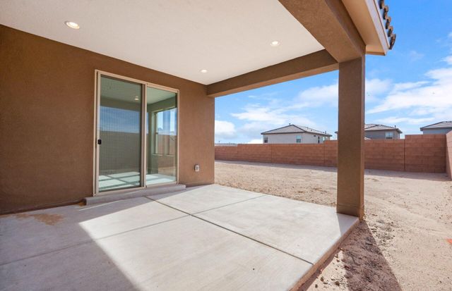 940 Turquesa Loop SE, Rio Rancho, NM 87124