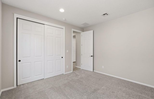 940 Turquesa Loop SE, Rio Rancho, NM 87124