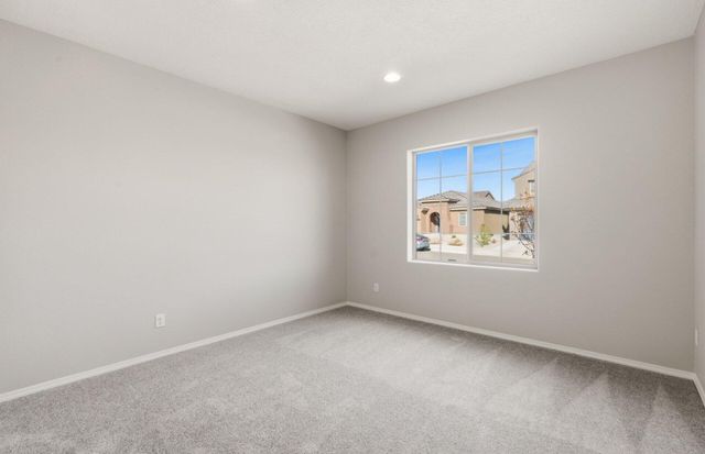 940 Turquesa Loop SE, Rio Rancho, NM 87124