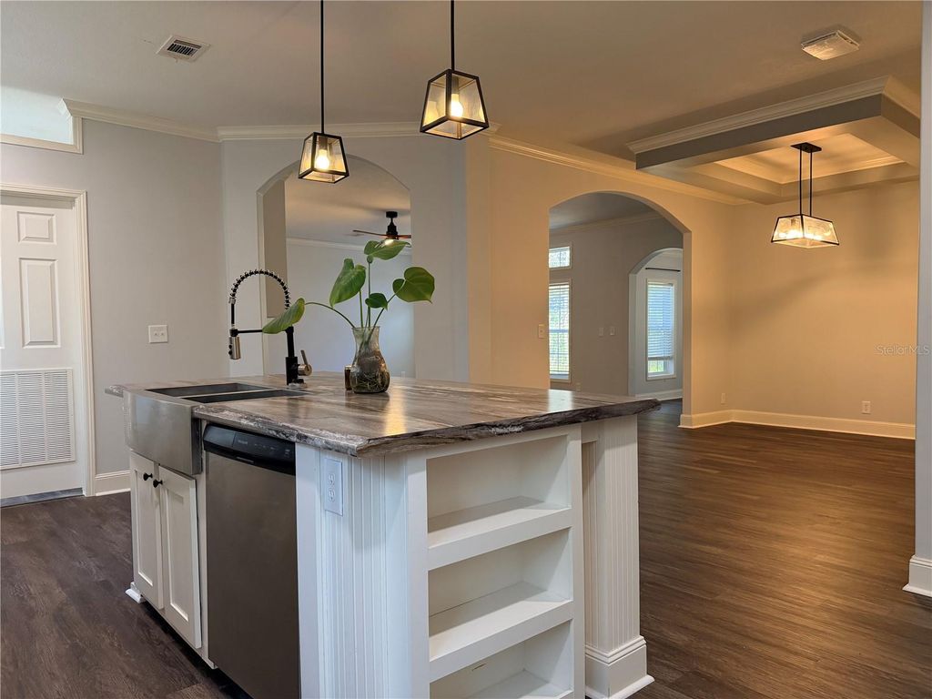 Image 18 of property listing at 4440 SW 63RD BOULEVARD, Gainesville, FL 32608