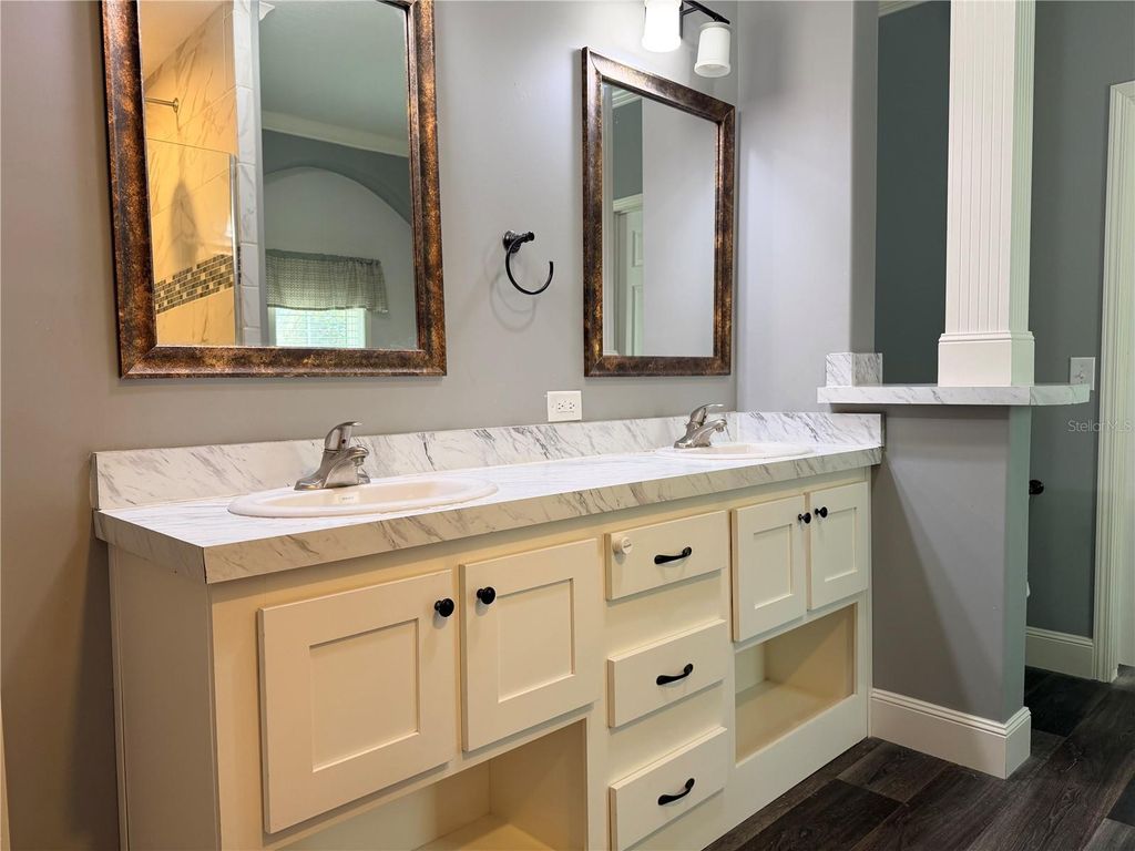 Image 30 of property listing at 4440 SW 63RD BOULEVARD, Gainesville, FL 32608