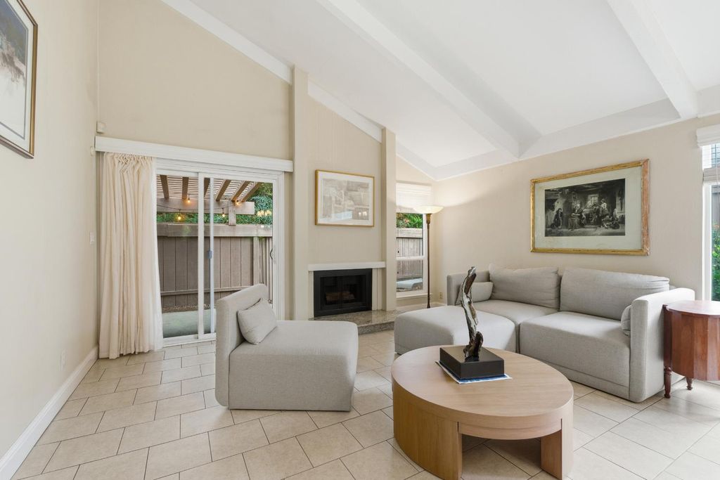 4869 N Harrison Avenue # 109, Fresno, CA 93704